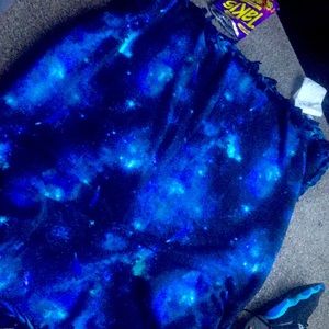 A nice soft blue blanket